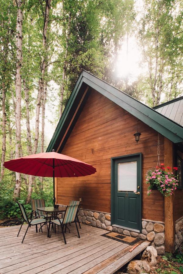 Across The Creek Cabins Clearwater Exterior photo